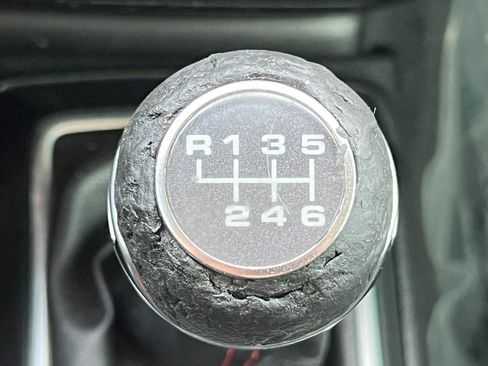 Used 2018 Jeep Wrangler Unlimited Rubicon AWD/4WD image 10