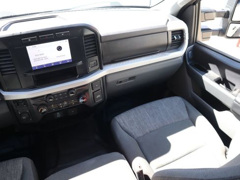 Used 2024 Ford F350 XLT image 42