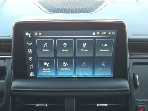 Used 2023 Chevrolet Tahoe High Country w/ Premium Package image 35