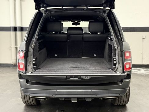 Used 2022 Land Rover Range Rover Westminster Edition image 15