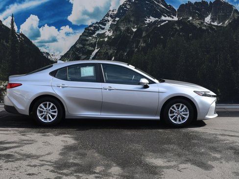 Certified 2025 Toyota Camry LE image 2