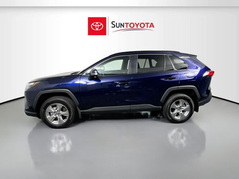 Used 2025 Toyota RAV4 XLE image 7