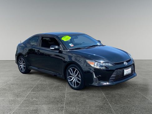 Used 2015 Scion tC FWD image 7
