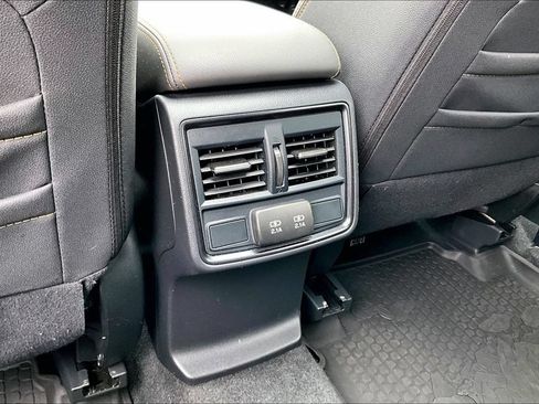 Used 2024 Subaru Forester Wilderness AWD/4WD image 32