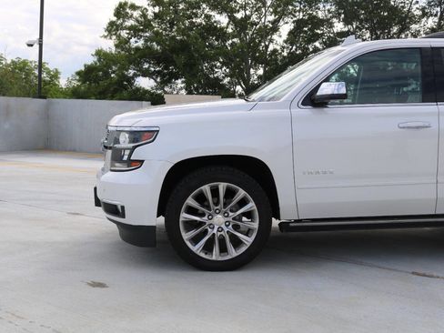 Used 2019 Chevrolet Tahoe Premier w/ Premier Plus Edition AWD/4WD image 26