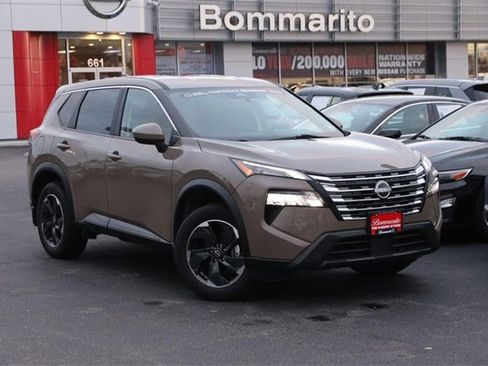 Certified 2024 Nissan Rogue SV image 2