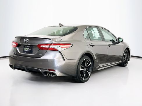 Used 2019 Toyota Camry XSE FWD image 9