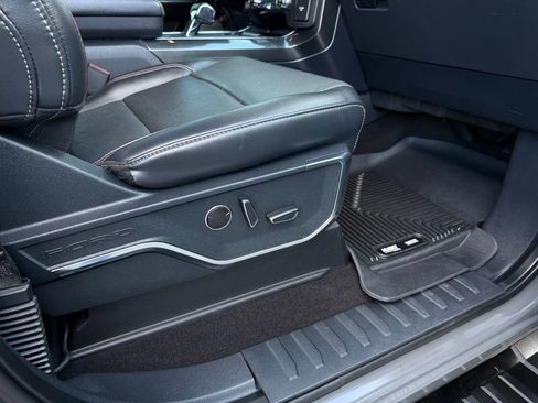 Used 2021 Ford F150 Lariat w/ Equipment Group 502A High image 20