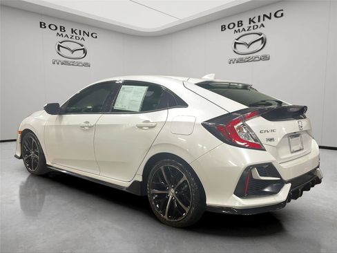 Used 2021 Honda Civic Sport Touring image 3