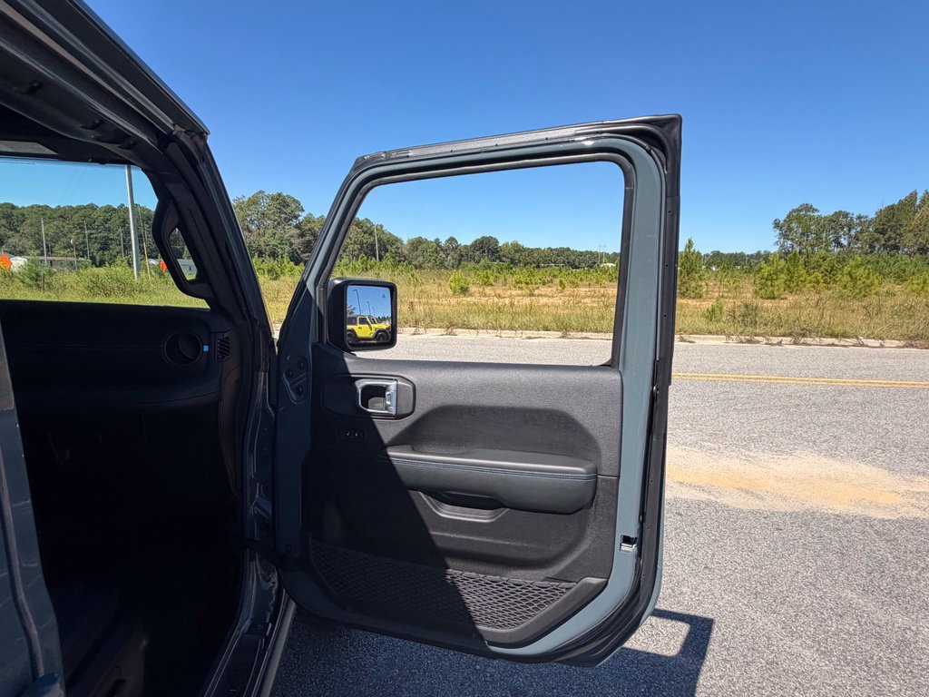 Used 2024 Jeep Wrangler Unlimited Rubicon 4xe AWD/4WD image 54
