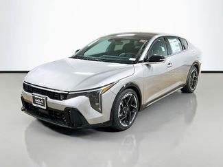 New 2025 Kia K4 GT-Line w/ GT-Line Sunroof Package video 3