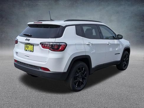 New 2026 Jeep Compass Latitude w/ Sun and Sound Group AWD/4WD image 3