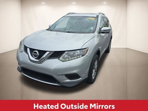 Used 2016 Nissan Rogue SV w/ SV Premium Package image 15