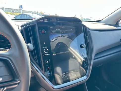 Certified 2025 Subaru Crosstrek 2.5i Limited image 30