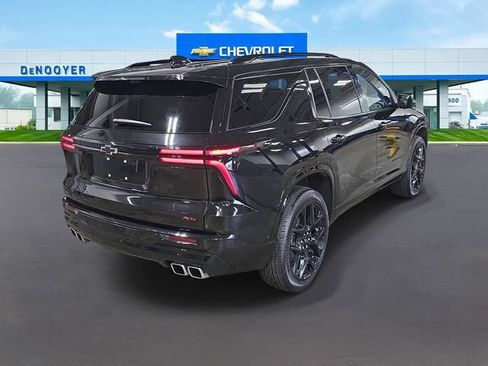 Used 2024 Chevrolet Traverse RS w/ LPO, Floor Liner Package AWD/4WD image 8
