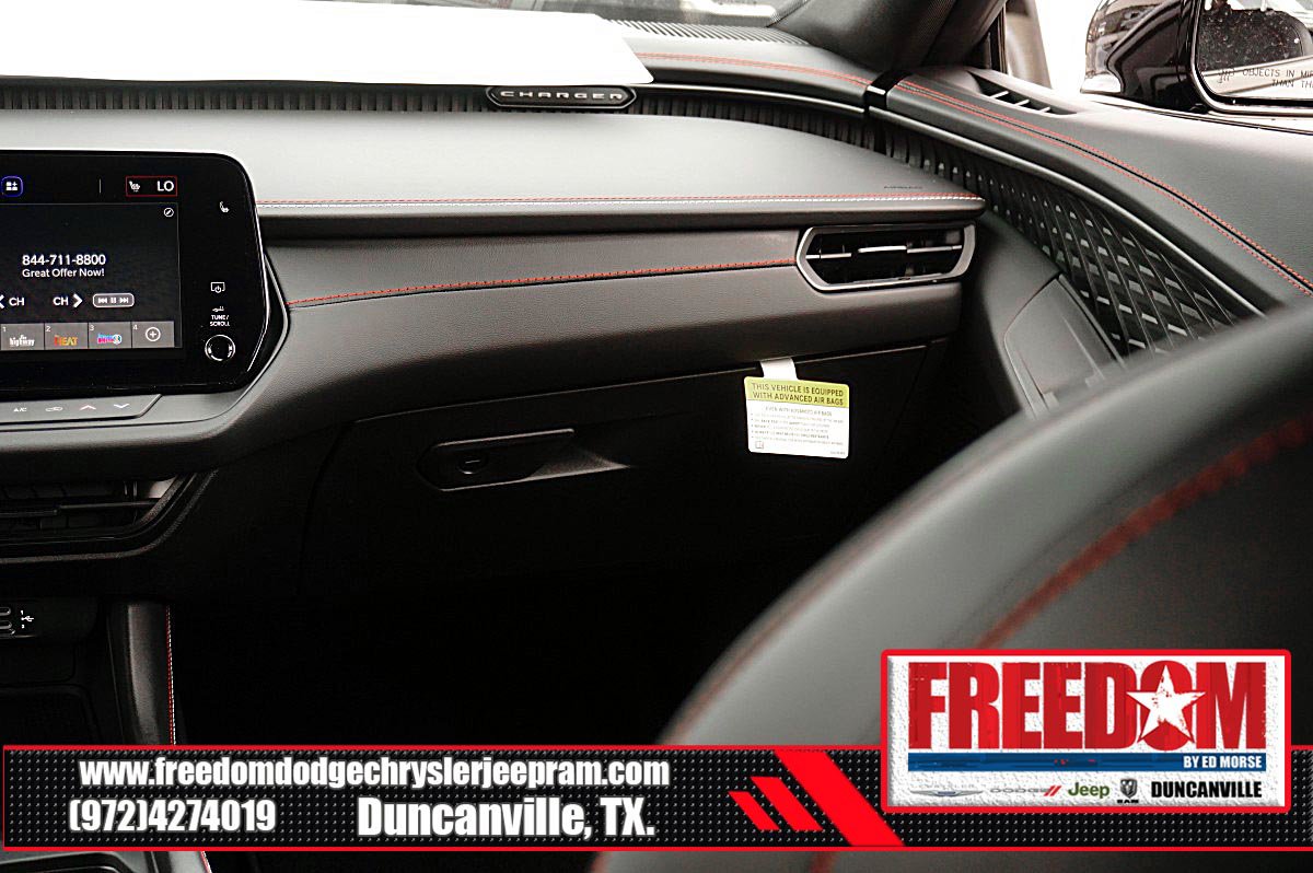 New 2026 Dodge Charger Scat Pack w/ Blacktop Package AWD/4WD image 33