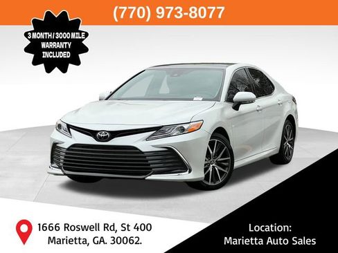 Used 2024 Toyota Camry XLE image 1