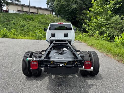 New 2025 RAM 5500 Tradesman image 8