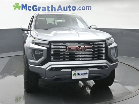 New 2026 GMC Canyon Denali image 4