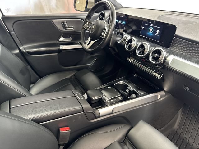 Used 2023 Mercedes-Benz GLB 250 4MATIC image 28