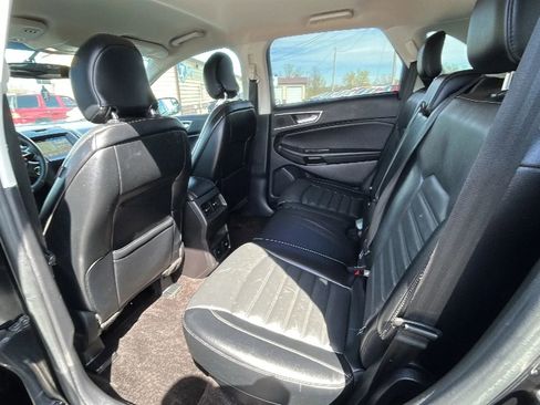 Used 2018 Ford Edge SEL w/ Equipment Group 201A image 19
