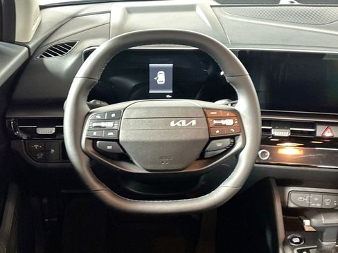 New 2026 Kia Sportage EX AWD/4WD image 13