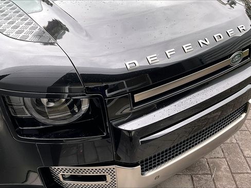 Used 2021 Land Rover Defender 110 X image 30