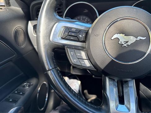 Used 2020 Ford Mustang Premium image 31