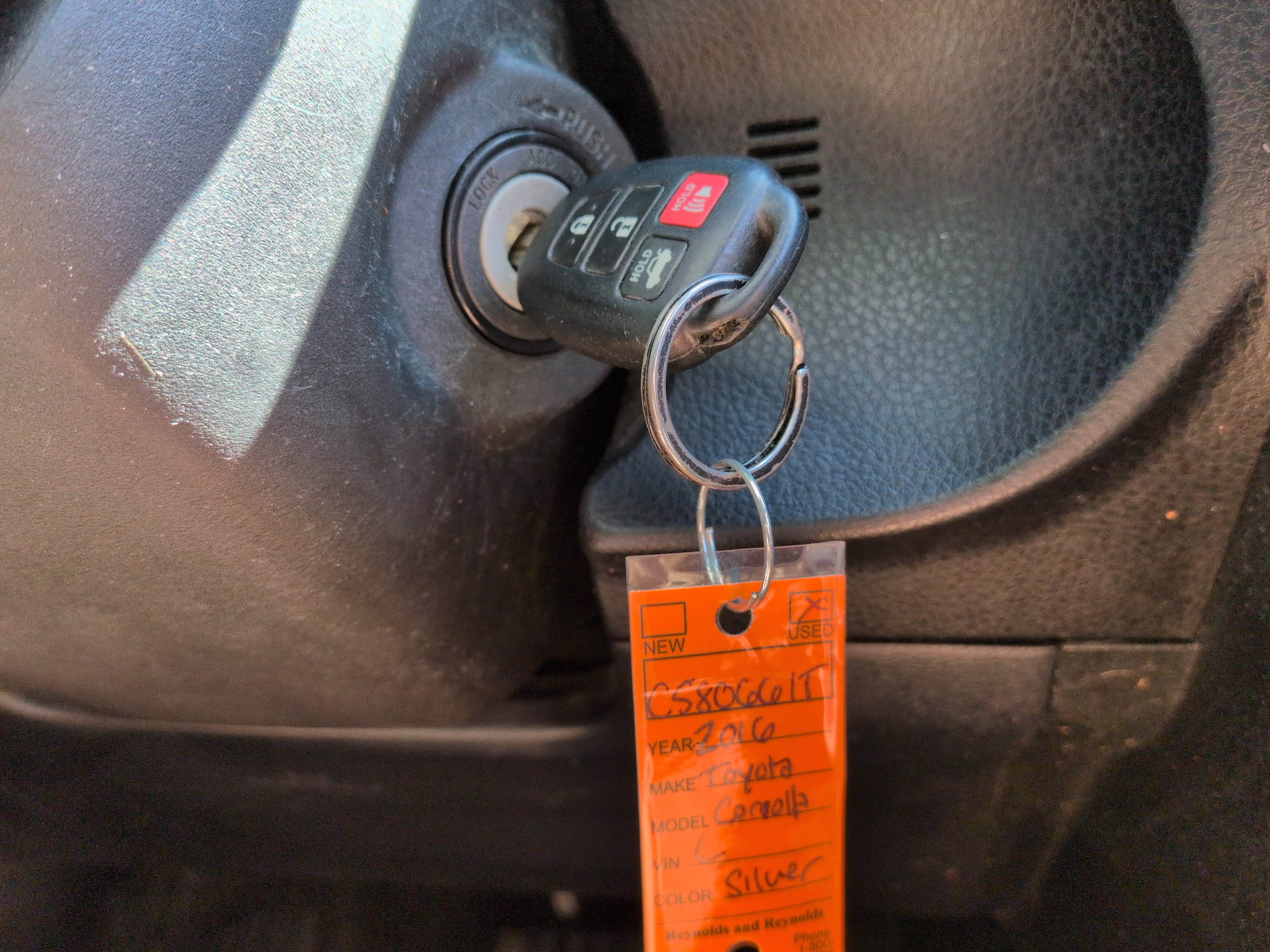 Used 2016 Toyota Corolla LE FWD image 23