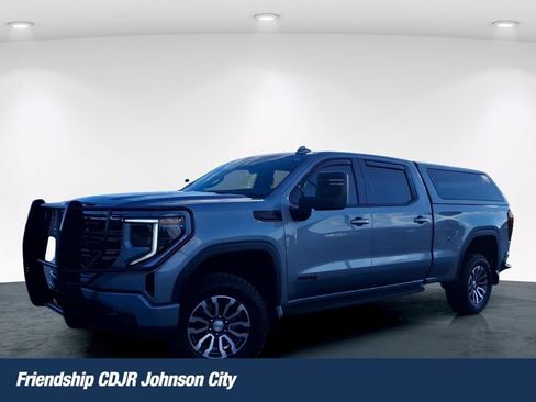 Used 2023 GMC Sierra 1500 AT4 w/ AT4 Premium Package AWD/4WD image 1