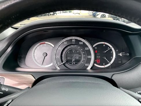 Used 2017 Honda Accord EX-L image 26