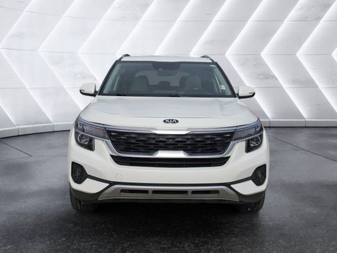 Used 2021 Kia Seltos EX AWD/4WD image 7