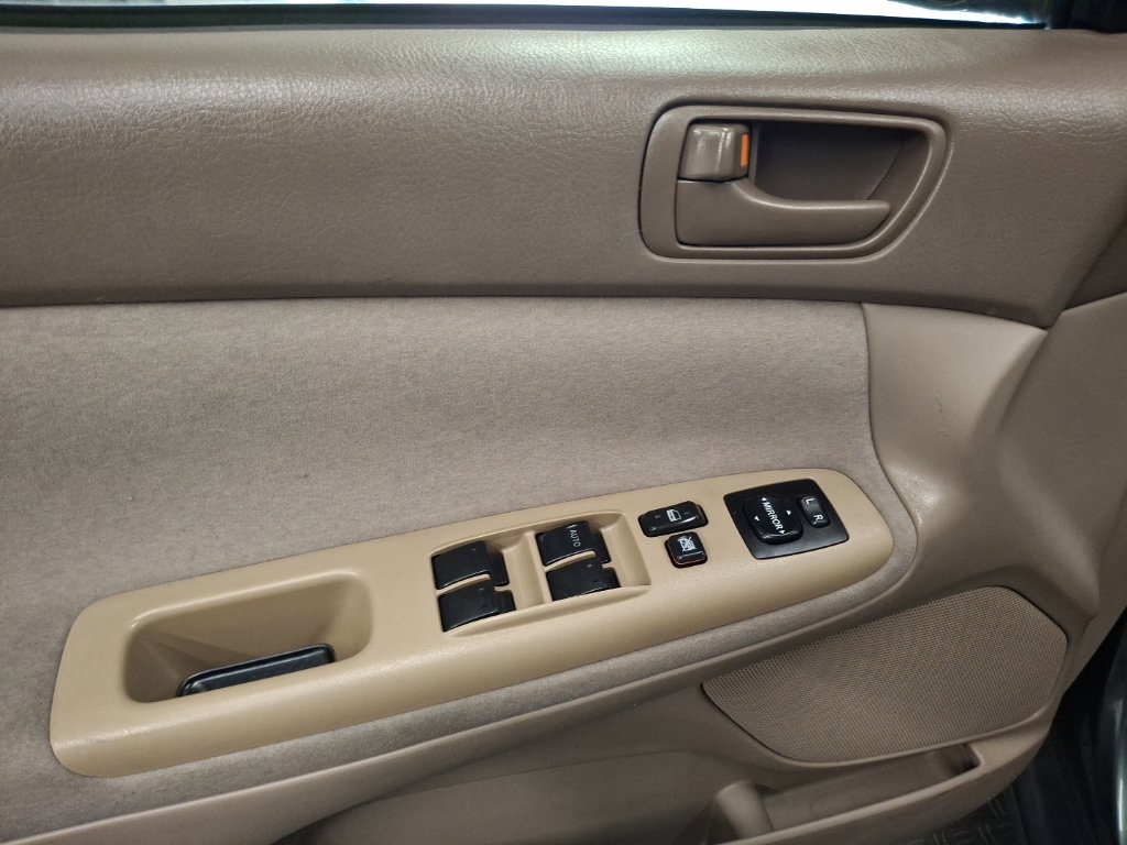 Used 2003 Toyota Camry LE FWD image 15