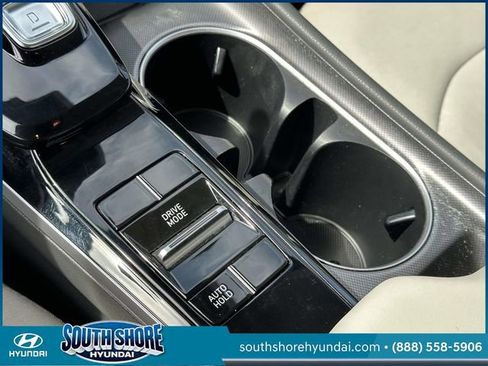 Certified 2023 Hyundai Sonata SEL w/ Cargo Package image 33