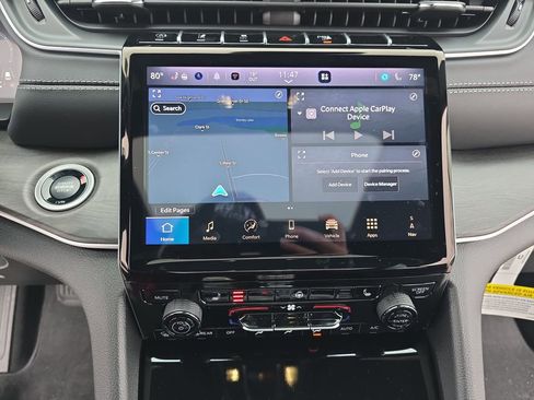 New 2025 Jeep Grand Cherokee Limited image 19