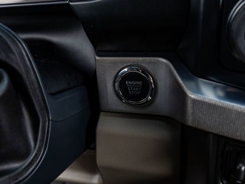 Used 2025 Ford F450 Platinum w/ Platinum Plus Package image 22