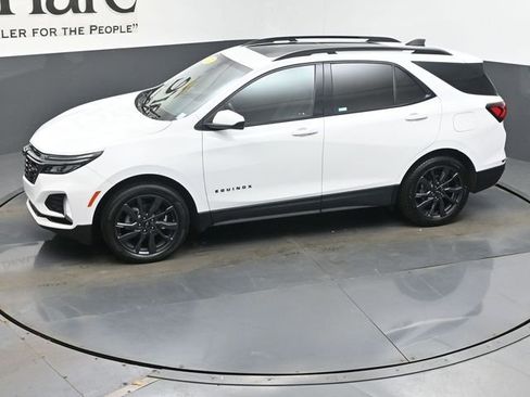 Used 2022 Chevrolet Equinox RS image 58