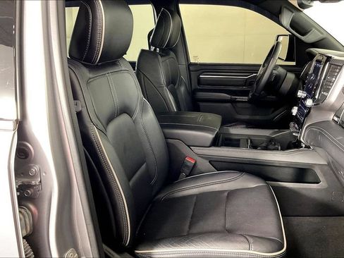 Used 2024 RAM 1500 Limited AWD/4WD image 10
