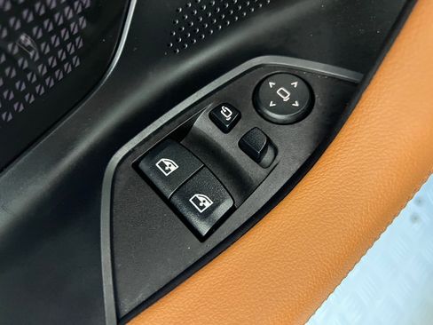 Used 2024 BMW 230i Coupe w/ Convenience Package image 22