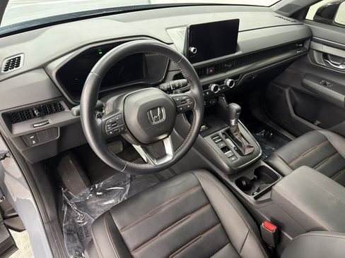 Used 2025 Honda CR-V Sport-L image 4
