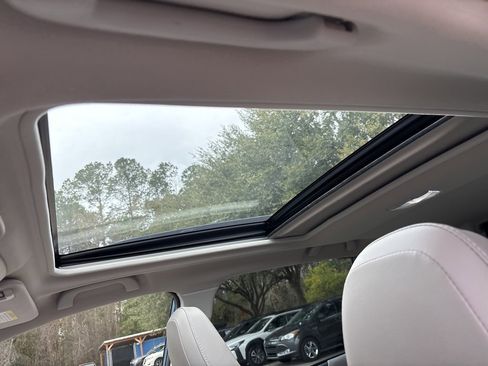 Used 2021 Subaru Forester Limited w/ Popular Package #3 image 5