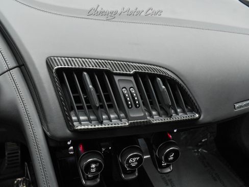 Used 2021 Audi R8 V10 performance AWD/4WD image 16