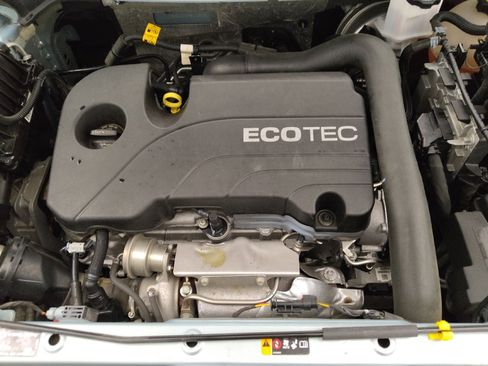 Used 2022 Chevrolet Equinox LT FWD image 30