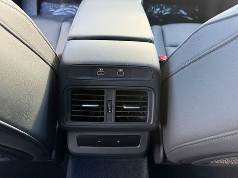 Used 2025 Audi Q5 Premium Plus w/ Premium Plus image 25