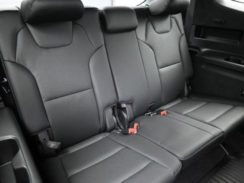 New 2025 Kia Telluride EX image 25