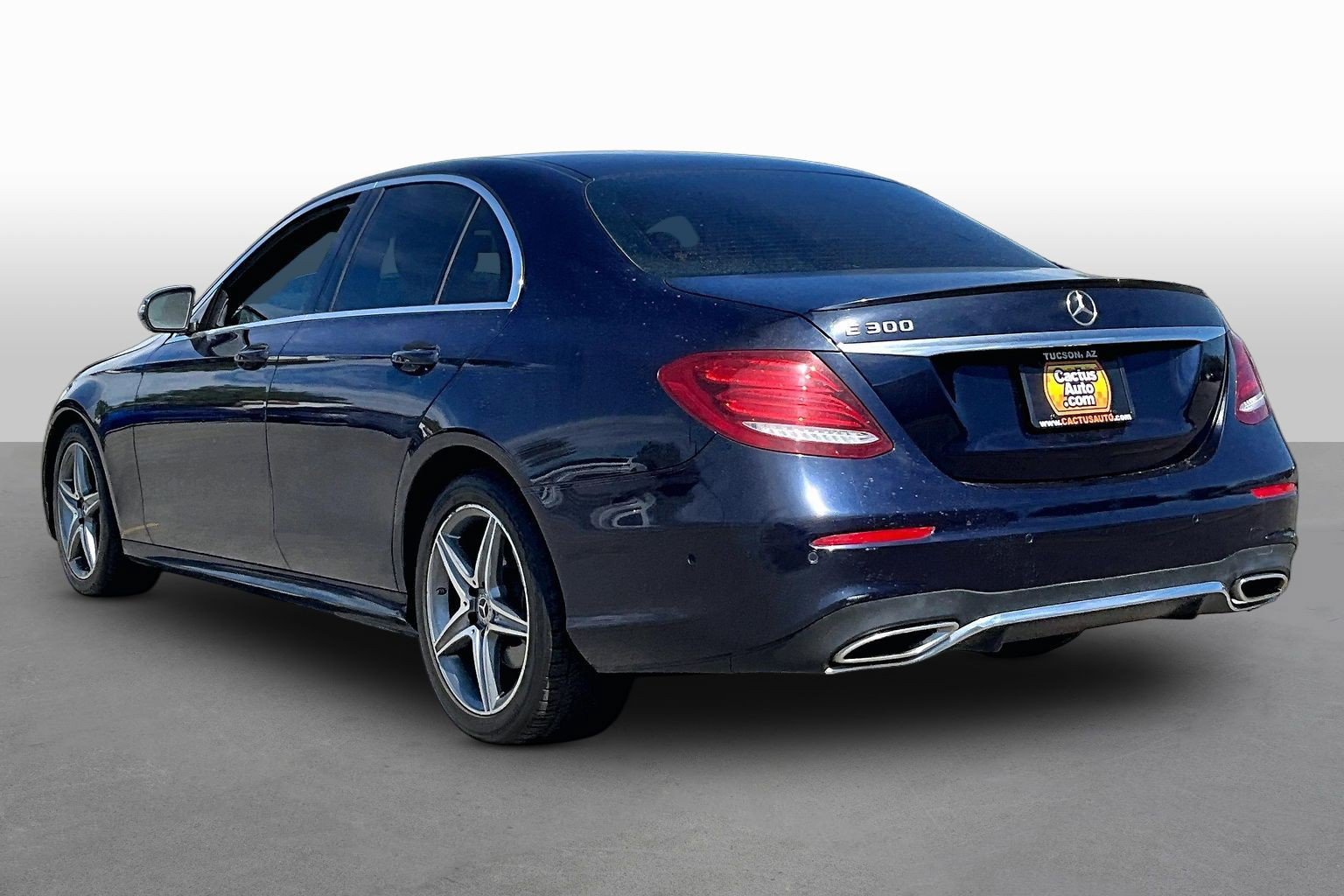 Used 2018 Mercedes-Benz E 300 w/ AMG Line Exterior image 6