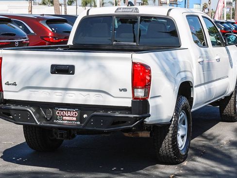 Used 2021 Toyota Tacoma SR AWD/4WD image 4