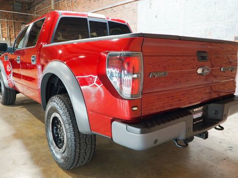 Used 2014 Ford F150 Raptor w/ Equipment Group 801A Luxury AWD/4WD image 19