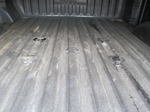 Certified 2025 GMC Sierra 2500 Denali Ultimate image 9