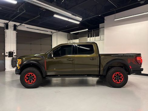 Used 2025 Ford F150 Raptor w/ Equipment Group 803A Raptor R AWD/4WD image 4